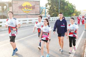 BIB: 6415, 6181, 7158
                            <button type="button" onclick="openModal(6436815)" class="btn btn-primary btn-sm float-right btn-popup" data-toggle="modal" data-target=".modal-high-quality">
                        <i class="fas fa-shopping-cart"></i> Add to Cart
                    </button>
                                            <button type="button" onclick="isThisMe(6436815, true)" class="btn btn-success btn-sm float-right btn-popup btn-isme hidden" data-toggle="tooltip" data-placement="bottom" title="นี่คือรูปของคุณใช่ไหม คลิกที่นี่เพื่อเอาเข้าอัลบั้ม">
                        <i class="fas fa-plus"></i> Add to album
                    </button>
                    <button type="button" onclick="isThisMe(6436815, false)" class="btn btn-warning btn-sm float-right btn-popup btn-isnotme hidden">
                        <i class="fas fa-ban"></i> Remove from album
                    </button>