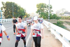 BIB: 6746, 3798
                            <button type="button" onclick="openModal(6435906)" class="btn btn-primary btn-sm float-right btn-popup" data-toggle="modal" data-target=".modal-high-quality">
                        <i class="fas fa-shopping-cart"></i> Add to Cart
                    </button>
                                            <button type="button" onclick="isThisMe(6435906, true)" class="btn btn-success btn-sm float-right btn-popup btn-isme hidden" data-toggle="tooltip" data-placement="bottom" title="นี่คือรูปของคุณใช่ไหม คลิกที่นี่เพื่อเอาเข้าอัลบั้ม">
                        <i class="fas fa-plus"></i> Add to album
                    </button>
                    <button type="button" onclick="isThisMe(6435906, false)" class="btn btn-warning btn-sm float-right btn-popup btn-isnotme hidden">
                        <i class="fas fa-ban"></i> Remove from album
                    </button>