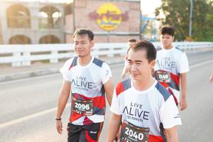 BIB: 2140, 2096, 2040
                            <button type="button" onclick="openModal(6470036)" class="btn btn-primary btn-sm float-right btn-popup" data-toggle="modal" data-target=".modal-high-quality">
                        <i class="fas fa-shopping-cart"></i> Add to Cart
                    </button>
                                            <button type="button" onclick="isThisMe(6470036, true)" class="btn btn-success btn-sm float-right btn-popup btn-isme hidden" data-toggle="tooltip" data-placement="bottom" title="นี่คือรูปของคุณใช่ไหม คลิกที่นี่เพื่อเอาเข้าอัลบั้ม">
                        <i class="fas fa-plus"></i> Add to album
                    </button>
                    <button type="button" onclick="isThisMe(6470036, false)" class="btn btn-warning btn-sm float-right btn-popup btn-isnotme hidden">
                        <i class="fas fa-ban"></i> Remove from album
                    </button>