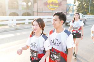 BIB: 7382, 2884, 105, 128
                            <button type="button" onclick="openModal(6436894)" class="btn btn-primary btn-sm float-right btn-popup" data-toggle="modal" data-target=".modal-high-quality">
                        <i class="fas fa-shopping-cart"></i> Add to Cart
                    </button>
                                            <button type="button" onclick="isThisMe(6436894, true)" class="btn btn-success btn-sm float-right btn-popup btn-isme hidden" data-toggle="tooltip" data-placement="bottom" title="นี่คือรูปของคุณใช่ไหม คลิกที่นี่เพื่อเอาเข้าอัลบั้ม">
                        <i class="fas fa-plus"></i> Add to album
                    </button>
                    <button type="button" onclick="isThisMe(6436894, false)" class="btn btn-warning btn-sm float-right btn-popup btn-isnotme hidden">
                        <i class="fas fa-ban"></i> Remove from album
                    </button>