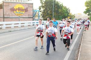 BIB: 3899, 2990, 3703
                            <button type="button" onclick="openModal(6470225)" class="btn btn-primary btn-sm float-right btn-popup" data-toggle="modal" data-target=".modal-high-quality">
                        <i class="fas fa-shopping-cart"></i> Add to Cart
                    </button>
                                            <button type="button" onclick="isThisMe(6470225, true)" class="btn btn-success btn-sm float-right btn-popup btn-isme hidden" data-toggle="tooltip" data-placement="bottom" title="นี่คือรูปของคุณใช่ไหม คลิกที่นี่เพื่อเอาเข้าอัลบั้ม">
                        <i class="fas fa-plus"></i> Add to album
                    </button>
                    <button type="button" onclick="isThisMe(6470225, false)" class="btn btn-warning btn-sm float-right btn-popup btn-isnotme hidden">
                        <i class="fas fa-ban"></i> Remove from album
                    </button>