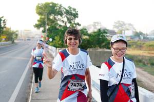 BIB: 2040, 7474
                            <button type="button" onclick="openModal(6437419)" class="btn btn-primary btn-sm float-right btn-popup" data-toggle="modal" data-target=".modal-high-quality">
                        <i class="fas fa-shopping-cart"></i> Add to Cart
                    </button>
                                            <button type="button" onclick="isThisMe(6437419, true)" class="btn btn-success btn-sm float-right btn-popup btn-isme hidden" data-toggle="tooltip" data-placement="bottom" title="นี่คือรูปของคุณใช่ไหม คลิกที่นี่เพื่อเอาเข้าอัลบั้ม">
                        <i class="fas fa-plus"></i> Add to album
                    </button>
                    <button type="button" onclick="isThisMe(6437419, false)" class="btn btn-warning btn-sm float-right btn-popup btn-isnotme hidden">
                        <i class="fas fa-ban"></i> Remove from album
                    </button>