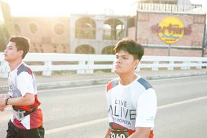 BIB: 260
                            <button type="button" onclick="openModal(6409945)" class="btn btn-primary btn-sm float-right btn-popup" data-toggle="modal" data-target=".modal-high-quality">
                        <i class="fas fa-shopping-cart"></i> Add to Cart
                    </button>
                                            <button type="button" onclick="isThisMe(6409945, true)" class="btn btn-success btn-sm float-right btn-popup btn-isme hidden" data-toggle="tooltip" data-placement="bottom" title="นี่คือรูปของคุณใช่ไหม คลิกที่นี่เพื่อเอาเข้าอัลบั้ม">
                        <i class="fas fa-plus"></i> Add to album
                    </button>
                    <button type="button" onclick="isThisMe(6409945, false)" class="btn btn-warning btn-sm float-right btn-popup btn-isnotme hidden">
                        <i class="fas fa-ban"></i> Remove from album
                    </button>