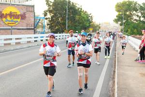 BIB: 2010, 312, 3072
                            <button type="button" onclick="openModal(6469517)" class="btn btn-primary btn-sm float-right btn-popup" data-toggle="modal" data-target=".modal-high-quality">
                        <i class="fas fa-shopping-cart"></i> Add to Cart
                    </button>
                                            <button type="button" onclick="isThisMe(6469517, true)" class="btn btn-success btn-sm float-right btn-popup btn-isme hidden" data-toggle="tooltip" data-placement="bottom" title="นี่คือรูปของคุณใช่ไหม คลิกที่นี่เพื่อเอาเข้าอัลบั้ม">
                        <i class="fas fa-plus"></i> Add to album
                    </button>
                    <button type="button" onclick="isThisMe(6469517, false)" class="btn btn-warning btn-sm float-right btn-popup btn-isnotme hidden">
                        <i class="fas fa-ban"></i> Remove from album
                    </button>