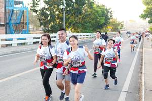 BIB: 6393, 6216, 6390, 6389
                            <button type="button" onclick="openModal(6436991)" class="btn btn-primary btn-sm float-right btn-popup" data-toggle="modal" data-target=".modal-high-quality">
                        <i class="fas fa-shopping-cart"></i> Add to Cart
                    </button>
                                            <button type="button" onclick="isThisMe(6436991, true)" class="btn btn-success btn-sm float-right btn-popup btn-isme hidden" data-toggle="tooltip" data-placement="bottom" title="นี่คือรูปของคุณใช่ไหม คลิกที่นี่เพื่อเอาเข้าอัลบั้ม">
                        <i class="fas fa-plus"></i> Add to album
                    </button>
                    <button type="button" onclick="isThisMe(6436991, false)" class="btn btn-warning btn-sm float-right btn-popup btn-isnotme hidden">
                        <i class="fas fa-ban"></i> Remove from album
                    </button>