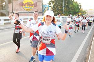 BIB: 6316, 7821, 7497
                            <button type="button" onclick="openModal(6470315)" class="btn btn-primary btn-sm float-right btn-popup" data-toggle="modal" data-target=".modal-high-quality">
                        <i class="fas fa-shopping-cart"></i> Add to Cart
                    </button>
                                            <button type="button" onclick="isThisMe(6470315, true)" class="btn btn-success btn-sm float-right btn-popup btn-isme hidden" data-toggle="tooltip" data-placement="bottom" title="นี่คือรูปของคุณใช่ไหม คลิกที่นี่เพื่อเอาเข้าอัลบั้ม">
                        <i class="fas fa-plus"></i> Add to album
                    </button>
                    <button type="button" onclick="isThisMe(6470315, false)" class="btn btn-warning btn-sm float-right btn-popup btn-isnotme hidden">
                        <i class="fas fa-ban"></i> Remove from album
                    </button>