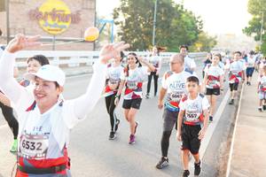 BIB: 380, 7203, 6041, 7557, 6532
                            <button type="button" onclick="openModal(6436417)" class="btn btn-primary btn-sm float-right btn-popup" data-toggle="modal" data-target=".modal-high-quality">
                        <i class="fas fa-shopping-cart"></i> Add to Cart
                    </button>
                                            <button type="button" onclick="isThisMe(6436417, true)" class="btn btn-success btn-sm float-right btn-popup btn-isme hidden" data-toggle="tooltip" data-placement="bottom" title="นี่คือรูปของคุณใช่ไหม คลิกที่นี่เพื่อเอาเข้าอัลบั้ม">
                        <i class="fas fa-plus"></i> Add to album
                    </button>
                    <button type="button" onclick="isThisMe(6436417, false)" class="btn btn-warning btn-sm float-right btn-popup btn-isnotme hidden">
                        <i class="fas fa-ban"></i> Remove from album
                    </button>