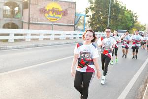 BIB: 6682, 3162
                            <button type="button" onclick="openModal(6435952)" class="btn btn-primary btn-sm float-right btn-popup" data-toggle="modal" data-target=".modal-high-quality">
                        <i class="fas fa-shopping-cart"></i> Add to Cart
                    </button>
                                            <button type="button" onclick="isThisMe(6435952, true)" class="btn btn-success btn-sm float-right btn-popup btn-isme hidden" data-toggle="tooltip" data-placement="bottom" title="นี่คือรูปของคุณใช่ไหม คลิกที่นี่เพื่อเอาเข้าอัลบั้ม">
                        <i class="fas fa-plus"></i> Add to album
                    </button>
                    <button type="button" onclick="isThisMe(6435952, false)" class="btn btn-warning btn-sm float-right btn-popup btn-isnotme hidden">
                        <i class="fas fa-ban"></i> Remove from album
                    </button>