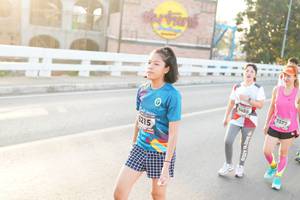 BIB: 7377, 6458, 215
                            <button type="button" onclick="openModal(6436098)" class="btn btn-primary btn-sm float-right btn-popup" data-toggle="modal" data-target=".modal-high-quality">
                        <i class="fas fa-shopping-cart"></i> Add to Cart
                    </button>
                                            <button type="button" onclick="isThisMe(6436098, true)" class="btn btn-success btn-sm float-right btn-popup btn-isme hidden" data-toggle="tooltip" data-placement="bottom" title="นี่คือรูปของคุณใช่ไหม คลิกที่นี่เพื่อเอาเข้าอัลบั้ม">
                        <i class="fas fa-plus"></i> Add to album
                    </button>
                    <button type="button" onclick="isThisMe(6436098, false)" class="btn btn-warning btn-sm float-right btn-popup btn-isnotme hidden">
                        <i class="fas fa-ban"></i> Remove from album
                    </button>