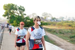 BIB: 2208, 3768
                            <button type="button" onclick="openModal(6406669)" class="btn btn-primary btn-sm float-right btn-popup" data-toggle="modal" data-target=".modal-high-quality">
                        <i class="fas fa-shopping-cart"></i> Add to Cart
                    </button>
                                            <button type="button" onclick="isThisMe(6406669, true)" class="btn btn-success btn-sm float-right btn-popup btn-isme hidden" data-toggle="tooltip" data-placement="bottom" title="นี่คือรูปของคุณใช่ไหม คลิกที่นี่เพื่อเอาเข้าอัลบั้ม">
                        <i class="fas fa-plus"></i> Add to album
                    </button>
                    <button type="button" onclick="isThisMe(6406669, false)" class="btn btn-warning btn-sm float-right btn-popup btn-isnotme hidden">
                        <i class="fas fa-ban"></i> Remove from album
                    </button>