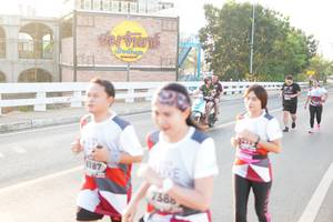 BIB: 187, 738
                            <button type="button" onclick="openModal(6436274)" class="btn btn-primary btn-sm float-right btn-popup" data-toggle="modal" data-target=".modal-high-quality">
                        <i class="fas fa-shopping-cart"></i> Add to Cart
                    </button>
                                            <button type="button" onclick="isThisMe(6436274, true)" class="btn btn-success btn-sm float-right btn-popup btn-isme hidden" data-toggle="tooltip" data-placement="bottom" title="นี่คือรูปของคุณใช่ไหม คลิกที่นี่เพื่อเอาเข้าอัลบั้ม">
                        <i class="fas fa-plus"></i> Add to album
                    </button>
                    <button type="button" onclick="isThisMe(6436274, false)" class="btn btn-warning btn-sm float-right btn-popup btn-isnotme hidden">
                        <i class="fas fa-ban"></i> Remove from album
                    </button>