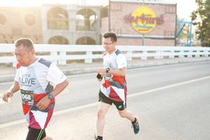 BIB: 028, 068
                            <button type="button" onclick="openModal(6435850)" class="btn btn-primary btn-sm float-right btn-popup" data-toggle="modal" data-target=".modal-high-quality">
                        <i class="fas fa-shopping-cart"></i> Add to Cart
                    </button>
                                            <button type="button" onclick="isThisMe(6435850, true)" class="btn btn-success btn-sm float-right btn-popup btn-isme hidden" data-toggle="tooltip" data-placement="bottom" title="นี่คือรูปของคุณใช่ไหม คลิกที่นี่เพื่อเอาเข้าอัลบั้ม">
                        <i class="fas fa-plus"></i> Add to album
                    </button>
                    <button type="button" onclick="isThisMe(6435850, false)" class="btn btn-warning btn-sm float-right btn-popup btn-isnotme hidden">
                        <i class="fas fa-ban"></i> Remove from album
                    </button>