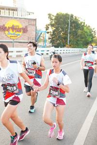 BIB: 3121, 6287, 2818, 3086
                            <button type="button" onclick="openModal(6469272)" class="btn btn-primary btn-sm float-right btn-popup" data-toggle="modal" data-target=".modal-high-quality">
                        <i class="fas fa-shopping-cart"></i> Add to Cart
                    </button>
                                            <button type="button" onclick="isThisMe(6469272, true)" class="btn btn-success btn-sm float-right btn-popup btn-isme hidden" data-toggle="tooltip" data-placement="bottom" title="นี่คือรูปของคุณใช่ไหม คลิกที่นี่เพื่อเอาเข้าอัลบั้ม">
                        <i class="fas fa-plus"></i> Add to album
                    </button>
                    <button type="button" onclick="isThisMe(6469272, false)" class="btn btn-warning btn-sm float-right btn-popup btn-isnotme hidden">
                        <i class="fas fa-ban"></i> Remove from album
                    </button>