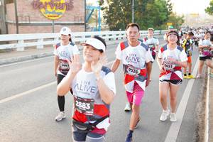 BIB: 203, 741, 7026, 6441, 2883
                            <button type="button" onclick="openModal(6469986)" class="btn btn-primary btn-sm float-right btn-popup" data-toggle="modal" data-target=".modal-high-quality">
                        <i class="fas fa-shopping-cart"></i> Add to Cart
                    </button>
                                            <button type="button" onclick="isThisMe(6469986, true)" class="btn btn-success btn-sm float-right btn-popup btn-isme hidden" data-toggle="tooltip" data-placement="bottom" title="นี่คือรูปของคุณใช่ไหม คลิกที่นี่เพื่อเอาเข้าอัลบั้ม">
                        <i class="fas fa-plus"></i> Add to album
                    </button>
                    <button type="button" onclick="isThisMe(6469986, false)" class="btn btn-warning btn-sm float-right btn-popup btn-isnotme hidden">
                        <i class="fas fa-ban"></i> Remove from album
                    </button>