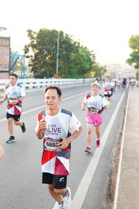 BIB: 6850
                            <button type="button" onclick="openModal(6469353)" class="btn btn-primary btn-sm float-right btn-popup" data-toggle="modal" data-target=".modal-high-quality">
                        <i class="fas fa-shopping-cart"></i> Add to Cart
                    </button>
                                            <button type="button" onclick="isThisMe(6469353, true)" class="btn btn-success btn-sm float-right btn-popup btn-isme hidden" data-toggle="tooltip" data-placement="bottom" title="นี่คือรูปของคุณใช่ไหม คลิกที่นี่เพื่อเอาเข้าอัลบั้ม">
                        <i class="fas fa-plus"></i> Add to album
                    </button>
                    <button type="button" onclick="isThisMe(6469353, false)" class="btn btn-warning btn-sm float-right btn-popup btn-isnotme hidden">
                        <i class="fas fa-ban"></i> Remove from album
                    </button>