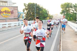 BIB: 2096, 2040
                            <button type="button" onclick="openModal(6470035)" class="btn btn-primary btn-sm float-right btn-popup" data-toggle="modal" data-target=".modal-high-quality">
                        <i class="fas fa-shopping-cart"></i> Add to Cart
                    </button>
                                            <button type="button" onclick="isThisMe(6470035, true)" class="btn btn-success btn-sm float-right btn-popup btn-isme hidden" data-toggle="tooltip" data-placement="bottom" title="นี่คือรูปของคุณใช่ไหม คลิกที่นี่เพื่อเอาเข้าอัลบั้ม">
                        <i class="fas fa-plus"></i> Add to album
                    </button>
                    <button type="button" onclick="isThisMe(6470035, false)" class="btn btn-warning btn-sm float-right btn-popup btn-isnotme hidden">
                        <i class="fas fa-ban"></i> Remove from album
                    </button>