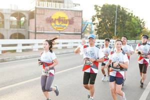 BIB: 053, 2979, 7162
                            <button type="button" onclick="openModal(6470200)" class="btn btn-primary btn-sm float-right btn-popup" data-toggle="modal" data-target=".modal-high-quality">
                        <i class="fas fa-shopping-cart"></i> Add to Cart
                    </button>
                                            <button type="button" onclick="isThisMe(6470200, true)" class="btn btn-success btn-sm float-right btn-popup btn-isme hidden" data-toggle="tooltip" data-placement="bottom" title="นี่คือรูปของคุณใช่ไหม คลิกที่นี่เพื่อเอาเข้าอัลบั้ม">
                        <i class="fas fa-plus"></i> Add to album
                    </button>
                    <button type="button" onclick="isThisMe(6470200, false)" class="btn btn-warning btn-sm float-right btn-popup btn-isnotme hidden">
                        <i class="fas fa-ban"></i> Remove from album
                    </button>