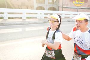 BIB: 7648, 7863
                            <button type="button" onclick="openModal(6436445)" class="btn btn-primary btn-sm float-right btn-popup" data-toggle="modal" data-target=".modal-high-quality">
                        <i class="fas fa-shopping-cart"></i> Add to Cart
                    </button>
                                            <button type="button" onclick="isThisMe(6436445, true)" class="btn btn-success btn-sm float-right btn-popup btn-isme hidden" data-toggle="tooltip" data-placement="bottom" title="นี่คือรูปของคุณใช่ไหม คลิกที่นี่เพื่อเอาเข้าอัลบั้ม">
                        <i class="fas fa-plus"></i> Add to album
                    </button>
                    <button type="button" onclick="isThisMe(6436445, false)" class="btn btn-warning btn-sm float-right btn-popup btn-isnotme hidden">
                        <i class="fas fa-ban"></i> Remove from album
                    </button>