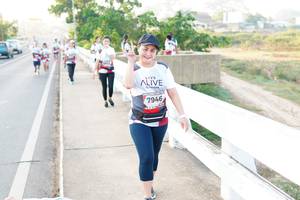 BIB: 7946
                            <button type="button" onclick="openModal(6437064)" class="btn btn-primary btn-sm float-right btn-popup" data-toggle="modal" data-target=".modal-high-quality">
                        <i class="fas fa-shopping-cart"></i> Add to Cart
                    </button>
                                            <button type="button" onclick="isThisMe(6437064, true)" class="btn btn-success btn-sm float-right btn-popup btn-isme hidden" data-toggle="tooltip" data-placement="bottom" title="นี่คือรูปของคุณใช่ไหม คลิกที่นี่เพื่อเอาเข้าอัลบั้ม">
                        <i class="fas fa-plus"></i> Add to album
                    </button>
                    <button type="button" onclick="isThisMe(6437064, false)" class="btn btn-warning btn-sm float-right btn-popup btn-isnotme hidden">
                        <i class="fas fa-ban"></i> Remove from album
                    </button>