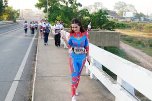 BIB: 7835
                            <button type="button" onclick="openModal(6437204)" class="btn btn-primary btn-sm float-right btn-popup" data-toggle="modal" data-target=".modal-high-quality">
                        <i class="fas fa-shopping-cart"></i> Add to Cart
                    </button>
                                            <button type="button" onclick="isThisMe(6437204, true)" class="btn btn-success btn-sm float-right btn-popup btn-isme hidden" data-toggle="tooltip" data-placement="bottom" title="นี่คือรูปของคุณใช่ไหม คลิกที่นี่เพื่อเอาเข้าอัลบั้ม">
                        <i class="fas fa-plus"></i> Add to album
                    </button>
                    <button type="button" onclick="isThisMe(6437204, false)" class="btn btn-warning btn-sm float-right btn-popup btn-isnotme hidden">
                        <i class="fas fa-ban"></i> Remove from album
                    </button>