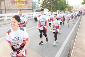 BIB: 6461
                            <button type="button" onclick="openModal(6436034)" class="btn btn-primary btn-sm float-right btn-popup" data-toggle="modal" data-target=".modal-high-quality">
                        <i class="fas fa-shopping-cart"></i> Add to Cart
                    </button>
                                            <button type="button" onclick="isThisMe(6436034, true)" class="btn btn-success btn-sm float-right btn-popup btn-isme hidden" data-toggle="tooltip" data-placement="bottom" title="นี่คือรูปของคุณใช่ไหม คลิกที่นี่เพื่อเอาเข้าอัลบั้ม">
                        <i class="fas fa-plus"></i> Add to album
                    </button>
                    <button type="button" onclick="isThisMe(6436034, false)" class="btn btn-warning btn-sm float-right btn-popup btn-isnotme hidden">
                        <i class="fas fa-ban"></i> Remove from album
                    </button>