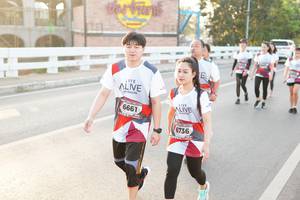 BIB: 6661, 6736
                            <button type="button" onclick="openModal(6436043)" class="btn btn-primary btn-sm float-right btn-popup" data-toggle="modal" data-target=".modal-high-quality">
                        <i class="fas fa-shopping-cart"></i> Add to Cart
                    </button>
                                            <button type="button" onclick="isThisMe(6436043, true)" class="btn btn-success btn-sm float-right btn-popup btn-isme hidden" data-toggle="tooltip" data-placement="bottom" title="นี่คือรูปของคุณใช่ไหม คลิกที่นี่เพื่อเอาเข้าอัลบั้ม">
                        <i class="fas fa-plus"></i> Add to album
                    </button>
                    <button type="button" onclick="isThisMe(6436043, false)" class="btn btn-warning btn-sm float-right btn-popup btn-isnotme hidden">
                        <i class="fas fa-ban"></i> Remove from album
                    </button>