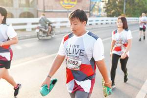 BIB: 6514, 6262
                            <button type="button" onclick="openModal(6436608)" class="btn btn-primary btn-sm float-right btn-popup" data-toggle="modal" data-target=".modal-high-quality">
                        <i class="fas fa-shopping-cart"></i> Add to Cart
                    </button>
                                            <button type="button" onclick="isThisMe(6436608, true)" class="btn btn-success btn-sm float-right btn-popup btn-isme hidden" data-toggle="tooltip" data-placement="bottom" title="นี่คือรูปของคุณใช่ไหม คลิกที่นี่เพื่อเอาเข้าอัลบั้ม">
                        <i class="fas fa-plus"></i> Add to album
                    </button>
                    <button type="button" onclick="isThisMe(6436608, false)" class="btn btn-warning btn-sm float-right btn-popup btn-isnotme hidden">
                        <i class="fas fa-ban"></i> Remove from album
                    </button>