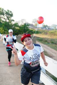 BIB: 3123, 6486
                            <button type="button" onclick="openModal(6437451)" class="btn btn-primary btn-sm float-right btn-popup" data-toggle="modal" data-target=".modal-high-quality">
                        <i class="fas fa-shopping-cart"></i> Add to Cart
                    </button>
                                            <button type="button" onclick="isThisMe(6437451, true)" class="btn btn-success btn-sm float-right btn-popup btn-isme hidden" data-toggle="tooltip" data-placement="bottom" title="นี่คือรูปของคุณใช่ไหม คลิกที่นี่เพื่อเอาเข้าอัลบั้ม">
                        <i class="fas fa-plus"></i> Add to album
                    </button>
                    <button type="button" onclick="isThisMe(6437451, false)" class="btn btn-warning btn-sm float-right btn-popup btn-isnotme hidden">
                        <i class="fas fa-ban"></i> Remove from album
                    </button>