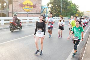 BIB: 877, 6300
                            <button type="button" onclick="openModal(6435879)" class="btn btn-primary btn-sm float-right btn-popup" data-toggle="modal" data-target=".modal-high-quality">
                        <i class="fas fa-shopping-cart"></i> Add to Cart
                    </button>
                                            <button type="button" onclick="isThisMe(6435879, true)" class="btn btn-success btn-sm float-right btn-popup btn-isme hidden" data-toggle="tooltip" data-placement="bottom" title="นี่คือรูปของคุณใช่ไหม คลิกที่นี่เพื่อเอาเข้าอัลบั้ม">
                        <i class="fas fa-plus"></i> Add to album
                    </button>
                    <button type="button" onclick="isThisMe(6435879, false)" class="btn btn-warning btn-sm float-right btn-popup btn-isnotme hidden">
                        <i class="fas fa-ban"></i> Remove from album
                    </button>