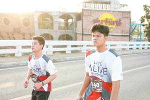 BIB: 908, 128
                            <button type="button" onclick="openModal(6409943)" class="btn btn-primary btn-sm float-right btn-popup" data-toggle="modal" data-target=".modal-high-quality">
                        <i class="fas fa-shopping-cart"></i> Add to Cart
                    </button>
                                            <button type="button" onclick="isThisMe(6409943, true)" class="btn btn-success btn-sm float-right btn-popup btn-isme hidden" data-toggle="tooltip" data-placement="bottom" title="นี่คือรูปของคุณใช่ไหม คลิกที่นี่เพื่อเอาเข้าอัลบั้ม">
                        <i class="fas fa-plus"></i> Add to album
                    </button>
                    <button type="button" onclick="isThisMe(6409943, false)" class="btn btn-warning btn-sm float-right btn-popup btn-isnotme hidden">
                        <i class="fas fa-ban"></i> Remove from album
                    </button>