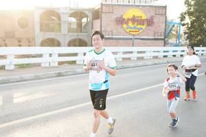 BIB: 931, 4774
                            <button type="button" onclick="openModal(6470322)" class="btn btn-primary btn-sm float-right btn-popup" data-toggle="modal" data-target=".modal-high-quality">
                        <i class="fas fa-shopping-cart"></i> Add to Cart
                    </button>
                                            <button type="button" onclick="isThisMe(6470322, true)" class="btn btn-success btn-sm float-right btn-popup btn-isme hidden" data-toggle="tooltip" data-placement="bottom" title="นี่คือรูปของคุณใช่ไหม คลิกที่นี่เพื่อเอาเข้าอัลบั้ม">
                        <i class="fas fa-plus"></i> Add to album
                    </button>
                    <button type="button" onclick="isThisMe(6470322, false)" class="btn btn-warning btn-sm float-right btn-popup btn-isnotme hidden">
                        <i class="fas fa-ban"></i> Remove from album
                    </button>