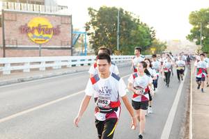 BIB: 6952
                            <button type="button" onclick="openModal(6470052)" class="btn btn-primary btn-sm float-right btn-popup" data-toggle="modal" data-target=".modal-high-quality">
                        <i class="fas fa-shopping-cart"></i> Add to Cart
                    </button>
                                            <button type="button" onclick="isThisMe(6470052, true)" class="btn btn-success btn-sm float-right btn-popup btn-isme hidden" data-toggle="tooltip" data-placement="bottom" title="นี่คือรูปของคุณใช่ไหม คลิกที่นี่เพื่อเอาเข้าอัลบั้ม">
                        <i class="fas fa-plus"></i> Add to album
                    </button>
                    <button type="button" onclick="isThisMe(6470052, false)" class="btn btn-warning btn-sm float-right btn-popup btn-isnotme hidden">
                        <i class="fas fa-ban"></i> Remove from album
                    </button>