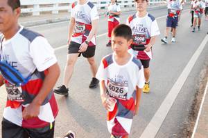 BIB: 7627, 3008, 6026, 083
                            <button type="button" onclick="openModal(6470257)" class="btn btn-primary btn-sm float-right btn-popup" data-toggle="modal" data-target=".modal-high-quality">
                        <i class="fas fa-shopping-cart"></i> Add to Cart
                    </button>
                                            <button type="button" onclick="isThisMe(6470257, true)" class="btn btn-success btn-sm float-right btn-popup btn-isme hidden" data-toggle="tooltip" data-placement="bottom" title="นี่คือรูปของคุณใช่ไหม คลิกที่นี่เพื่อเอาเข้าอัลบั้ม">
                        <i class="fas fa-plus"></i> Add to album
                    </button>
                    <button type="button" onclick="isThisMe(6470257, false)" class="btn btn-warning btn-sm float-right btn-popup btn-isnotme hidden">
                        <i class="fas fa-ban"></i> Remove from album
                    </button>