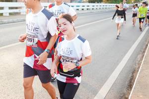 BIB: 7091, 726
                            <button type="button" onclick="openModal(6435874)" class="btn btn-primary btn-sm float-right btn-popup" data-toggle="modal" data-target=".modal-high-quality">
                        <i class="fas fa-shopping-cart"></i> Add to Cart
                    </button>
                                            <button type="button" onclick="isThisMe(6435874, true)" class="btn btn-success btn-sm float-right btn-popup btn-isme hidden" data-toggle="tooltip" data-placement="bottom" title="นี่คือรูปของคุณใช่ไหม คลิกที่นี่เพื่อเอาเข้าอัลบั้ม">
                        <i class="fas fa-plus"></i> Add to album
                    </button>
                    <button type="button" onclick="isThisMe(6435874, false)" class="btn btn-warning btn-sm float-right btn-popup btn-isnotme hidden">
                        <i class="fas fa-ban"></i> Remove from album
                    </button>