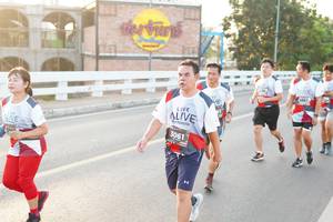 BIB: 3061
                            <button type="button" onclick="openModal(6470266)" class="btn btn-primary btn-sm float-right btn-popup" data-toggle="modal" data-target=".modal-high-quality">
                        <i class="fas fa-shopping-cart"></i> Add to Cart
                    </button>
                                            <button type="button" onclick="isThisMe(6470266, true)" class="btn btn-success btn-sm float-right btn-popup btn-isme hidden" data-toggle="tooltip" data-placement="bottom" title="นี่คือรูปของคุณใช่ไหม คลิกที่นี่เพื่อเอาเข้าอัลบั้ม">
                        <i class="fas fa-plus"></i> Add to album
                    </button>
                    <button type="button" onclick="isThisMe(6470266, false)" class="btn btn-warning btn-sm float-right btn-popup btn-isnotme hidden">
                        <i class="fas fa-ban"></i> Remove from album
                    </button>