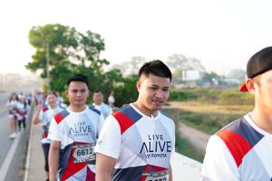 BIB: 6612
                            <button type="button" onclick="openModal(6437173)" class="btn btn-primary btn-sm float-right btn-popup" data-toggle="modal" data-target=".modal-high-quality">
                        <i class="fas fa-shopping-cart"></i> Add to Cart
                    </button>
                                            <button type="button" onclick="isThisMe(6437173, true)" class="btn btn-success btn-sm float-right btn-popup btn-isme hidden" data-toggle="tooltip" data-placement="bottom" title="นี่คือรูปของคุณใช่ไหม คลิกที่นี่เพื่อเอาเข้าอัลบั้ม">
                        <i class="fas fa-plus"></i> Add to album
                    </button>
                    <button type="button" onclick="isThisMe(6437173, false)" class="btn btn-warning btn-sm float-right btn-popup btn-isnotme hidden">
                        <i class="fas fa-ban"></i> Remove from album
                    </button>