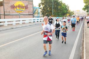 BIB: 2062
                            <button type="button" onclick="openModal(6469799)" class="btn btn-primary btn-sm float-right btn-popup" data-toggle="modal" data-target=".modal-high-quality">
                        <i class="fas fa-shopping-cart"></i> Add to Cart
                    </button>
                                            <button type="button" onclick="isThisMe(6469799, true)" class="btn btn-success btn-sm float-right btn-popup btn-isme hidden" data-toggle="tooltip" data-placement="bottom" title="นี่คือรูปของคุณใช่ไหม คลิกที่นี่เพื่อเอาเข้าอัลบั้ม">
                        <i class="fas fa-plus"></i> Add to album
                    </button>
                    <button type="button" onclick="isThisMe(6469799, false)" class="btn btn-warning btn-sm float-right btn-popup btn-isnotme hidden">
                        <i class="fas fa-ban"></i> Remove from album
                    </button>