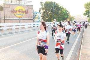 BIB: 6020, 3854
                            <button type="button" onclick="openModal(6436382)" class="btn btn-primary btn-sm float-right btn-popup" data-toggle="modal" data-target=".modal-high-quality">
                        <i class="fas fa-shopping-cart"></i> Add to Cart
                    </button>
                                            <button type="button" onclick="isThisMe(6436382, true)" class="btn btn-success btn-sm float-right btn-popup btn-isme hidden" data-toggle="tooltip" data-placement="bottom" title="นี่คือรูปของคุณใช่ไหม คลิกที่นี่เพื่อเอาเข้าอัลบั้ม">
                        <i class="fas fa-plus"></i> Add to album
                    </button>
                    <button type="button" onclick="isThisMe(6436382, false)" class="btn btn-warning btn-sm float-right btn-popup btn-isnotme hidden">
                        <i class="fas fa-ban"></i> Remove from album
                    </button>