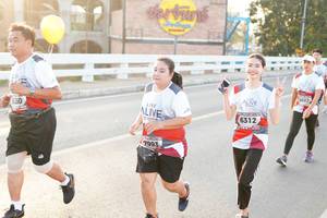 BIB: 6022, 6312, 6250, 7993
                            <button type="button" onclick="openModal(6435978)" class="btn btn-primary btn-sm float-right btn-popup" data-toggle="modal" data-target=".modal-high-quality">
                        <i class="fas fa-shopping-cart"></i> Add to Cart
                    </button>
                                            <button type="button" onclick="isThisMe(6435978, true)" class="btn btn-success btn-sm float-right btn-popup btn-isme hidden" data-toggle="tooltip" data-placement="bottom" title="นี่คือรูปของคุณใช่ไหม คลิกที่นี่เพื่อเอาเข้าอัลบั้ม">
                        <i class="fas fa-plus"></i> Add to album
                    </button>
                    <button type="button" onclick="isThisMe(6435978, false)" class="btn btn-warning btn-sm float-right btn-popup btn-isnotme hidden">
                        <i class="fas fa-ban"></i> Remove from album
                    </button>