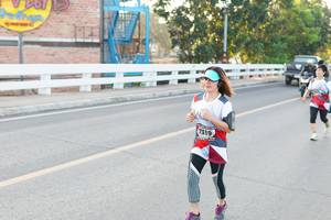 BIB: 7319
                            <button type="button" onclick="openModal(6436977)" class="btn btn-primary btn-sm float-right btn-popup" data-toggle="modal" data-target=".modal-high-quality">
                        <i class="fas fa-shopping-cart"></i> Add to Cart
                    </button>
                                            <button type="button" onclick="isThisMe(6436977, true)" class="btn btn-success btn-sm float-right btn-popup btn-isme hidden" data-toggle="tooltip" data-placement="bottom" title="นี่คือรูปของคุณใช่ไหม คลิกที่นี่เพื่อเอาเข้าอัลบั้ม">
                        <i class="fas fa-plus"></i> Add to album
                    </button>
                    <button type="button" onclick="isThisMe(6436977, false)" class="btn btn-warning btn-sm float-right btn-popup btn-isnotme hidden">
                        <i class="fas fa-ban"></i> Remove from album
                    </button>