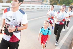 BIB: 788
                            <button type="button" onclick="openModal(6436266)" class="btn btn-primary btn-sm float-right btn-popup" data-toggle="modal" data-target=".modal-high-quality">
                        <i class="fas fa-shopping-cart"></i> Add to Cart
                    </button>
                                            <button type="button" onclick="isThisMe(6436266, true)" class="btn btn-success btn-sm float-right btn-popup btn-isme hidden" data-toggle="tooltip" data-placement="bottom" title="นี่คือรูปของคุณใช่ไหม คลิกที่นี่เพื่อเอาเข้าอัลบั้ม">
                        <i class="fas fa-plus"></i> Add to album
                    </button>
                    <button type="button" onclick="isThisMe(6436266, false)" class="btn btn-warning btn-sm float-right btn-popup btn-isnotme hidden">
                        <i class="fas fa-ban"></i> Remove from album
                    </button>