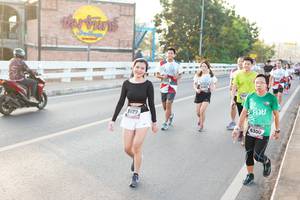 BIB: 1877, 6300
                            <button type="button" onclick="openModal(6435880)" class="btn btn-primary btn-sm float-right btn-popup" data-toggle="modal" data-target=".modal-high-quality">
                        <i class="fas fa-shopping-cart"></i> Add to Cart
                    </button>
                                            <button type="button" onclick="isThisMe(6435880, true)" class="btn btn-success btn-sm float-right btn-popup btn-isme hidden" data-toggle="tooltip" data-placement="bottom" title="นี่คือรูปของคุณใช่ไหม คลิกที่นี่เพื่อเอาเข้าอัลบั้ม">
                        <i class="fas fa-plus"></i> Add to album
                    </button>
                    <button type="button" onclick="isThisMe(6435880, false)" class="btn btn-warning btn-sm float-right btn-popup btn-isnotme hidden">
                        <i class="fas fa-ban"></i> Remove from album
                    </button>