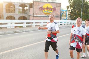 BIB: 3764
                            <button type="button" onclick="openModal(6469631)" class="btn btn-primary btn-sm float-right btn-popup" data-toggle="modal" data-target=".modal-high-quality">
                        <i class="fas fa-shopping-cart"></i> Add to Cart
                    </button>
                                            <button type="button" onclick="isThisMe(6469631, true)" class="btn btn-success btn-sm float-right btn-popup btn-isme hidden" data-toggle="tooltip" data-placement="bottom" title="นี่คือรูปของคุณใช่ไหม คลิกที่นี่เพื่อเอาเข้าอัลบั้ม">
                        <i class="fas fa-plus"></i> Add to album
                    </button>
                    <button type="button" onclick="isThisMe(6469631, false)" class="btn btn-warning btn-sm float-right btn-popup btn-isnotme hidden">
                        <i class="fas fa-ban"></i> Remove from album
                    </button>