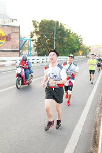 BIB: 
                            <button type="button" onclick="openModal(6468970)" class="btn btn-primary btn-sm float-right btn-popup" data-toggle="modal" data-target=".modal-high-quality">
                        <i class="fas fa-shopping-cart"></i> Add to Cart
                    </button>
                                            <button type="button" onclick="isThisMe(6468970, true)" class="btn btn-success btn-sm float-right btn-popup btn-isme hidden" data-toggle="tooltip" data-placement="bottom" title="นี่คือรูปของคุณใช่ไหม คลิกที่นี่เพื่อเอาเข้าอัลบั้ม">
                        <i class="fas fa-plus"></i> Add to album
                    </button>
                    <button type="button" onclick="isThisMe(6468970, false)" class="btn btn-warning btn-sm float-right btn-popup btn-isnotme hidden">
                        <i class="fas fa-ban"></i> Remove from album
                    </button>