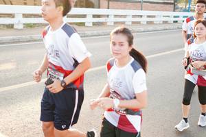 BIB: 7600
                            <button type="button" onclick="openModal(6470061)" class="btn btn-primary btn-sm float-right btn-popup" data-toggle="modal" data-target=".modal-high-quality">
                        <i class="fas fa-shopping-cart"></i> Add to Cart
                    </button>
                                            <button type="button" onclick="isThisMe(6470061, true)" class="btn btn-success btn-sm float-right btn-popup btn-isme hidden" data-toggle="tooltip" data-placement="bottom" title="นี่คือรูปของคุณใช่ไหม คลิกที่นี่เพื่อเอาเข้าอัลบั้ม">
                        <i class="fas fa-plus"></i> Add to album
                    </button>
                    <button type="button" onclick="isThisMe(6470061, false)" class="btn btn-warning btn-sm float-right btn-popup btn-isnotme hidden">
                        <i class="fas fa-ban"></i> Remove from album
                    </button>