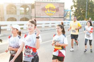 BIB: 1252, 807
                            <button type="button" onclick="openModal(6435998)" class="btn btn-primary btn-sm float-right btn-popup" data-toggle="modal" data-target=".modal-high-quality">
                        <i class="fas fa-shopping-cart"></i> Add to Cart
                    </button>
                                            <button type="button" onclick="isThisMe(6435998, true)" class="btn btn-success btn-sm float-right btn-popup btn-isme hidden" data-toggle="tooltip" data-placement="bottom" title="นี่คือรูปของคุณใช่ไหม คลิกที่นี่เพื่อเอาเข้าอัลบั้ม">
                        <i class="fas fa-plus"></i> Add to album
                    </button>
                    <button type="button" onclick="isThisMe(6435998, false)" class="btn btn-warning btn-sm float-right btn-popup btn-isnotme hidden">
                        <i class="fas fa-ban"></i> Remove from album
                    </button>