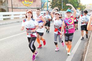 BIB: 6540, 6025, 6454
                            <button type="button" onclick="openModal(6469237)" class="btn btn-primary btn-sm float-right btn-popup" data-toggle="modal" data-target=".modal-high-quality">
                        <i class="fas fa-shopping-cart"></i> Add to Cart
                    </button>
                                            <button type="button" onclick="isThisMe(6469237, true)" class="btn btn-success btn-sm float-right btn-popup btn-isme hidden" data-toggle="tooltip" data-placement="bottom" title="นี่คือรูปของคุณใช่ไหม คลิกที่นี่เพื่อเอาเข้าอัลบั้ม">
                        <i class="fas fa-plus"></i> Add to album
                    </button>
                    <button type="button" onclick="isThisMe(6469237, false)" class="btn btn-warning btn-sm float-right btn-popup btn-isnotme hidden">
                        <i class="fas fa-ban"></i> Remove from album
                    </button>