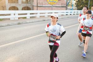 BIB: 2171, 7190
                            <button type="button" onclick="openModal(6469672)" class="btn btn-primary btn-sm float-right btn-popup" data-toggle="modal" data-target=".modal-high-quality">
                        <i class="fas fa-shopping-cart"></i> Add to Cart
                    </button>
                                            <button type="button" onclick="isThisMe(6469672, true)" class="btn btn-success btn-sm float-right btn-popup btn-isme hidden" data-toggle="tooltip" data-placement="bottom" title="นี่คือรูปของคุณใช่ไหม คลิกที่นี่เพื่อเอาเข้าอัลบั้ม">
                        <i class="fas fa-plus"></i> Add to album
                    </button>
                    <button type="button" onclick="isThisMe(6469672, false)" class="btn btn-warning btn-sm float-right btn-popup btn-isnotme hidden">
                        <i class="fas fa-ban"></i> Remove from album
                    </button>