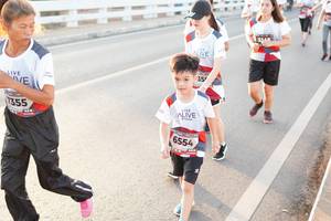 BIB: 1355, 6554
                            <button type="button" onclick="openModal(6436161)" class="btn btn-primary btn-sm float-right btn-popup" data-toggle="modal" data-target=".modal-high-quality">
                        <i class="fas fa-shopping-cart"></i> Add to Cart
                    </button>
                                            <button type="button" onclick="isThisMe(6436161, true)" class="btn btn-success btn-sm float-right btn-popup btn-isme hidden" data-toggle="tooltip" data-placement="bottom" title="นี่คือรูปของคุณใช่ไหม คลิกที่นี่เพื่อเอาเข้าอัลบั้ม">
                        <i class="fas fa-plus"></i> Add to album
                    </button>
                    <button type="button" onclick="isThisMe(6436161, false)" class="btn btn-warning btn-sm float-right btn-popup btn-isnotme hidden">
                        <i class="fas fa-ban"></i> Remove from album
                    </button>