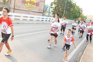 BIB: 7427, 6147, 7405
                            <button type="button" onclick="openModal(6436079)" class="btn btn-primary btn-sm float-right btn-popup" data-toggle="modal" data-target=".modal-high-quality">
                        <i class="fas fa-shopping-cart"></i> Add to Cart
                    </button>
                                            <button type="button" onclick="isThisMe(6436079, true)" class="btn btn-success btn-sm float-right btn-popup btn-isme hidden" data-toggle="tooltip" data-placement="bottom" title="นี่คือรูปของคุณใช่ไหม คลิกที่นี่เพื่อเอาเข้าอัลบั้ม">
                        <i class="fas fa-plus"></i> Add to album
                    </button>
                    <button type="button" onclick="isThisMe(6436079, false)" class="btn btn-warning btn-sm float-right btn-popup btn-isnotme hidden">
                        <i class="fas fa-ban"></i> Remove from album
                    </button>